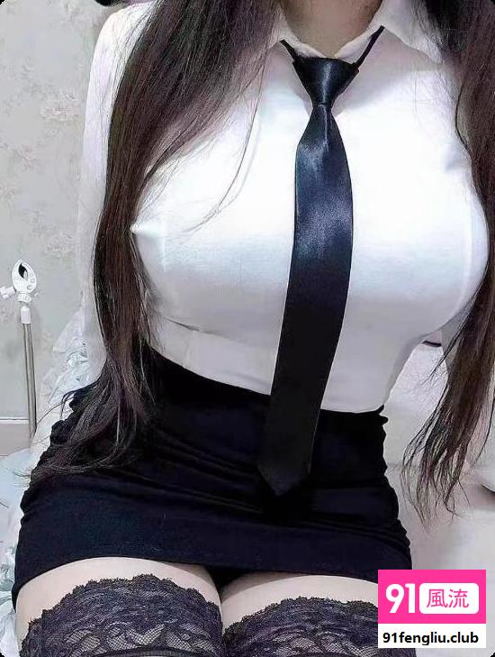 高挑白嫩巨乳